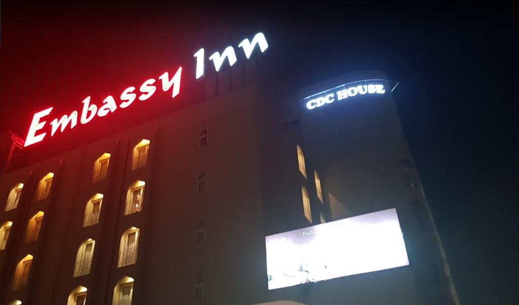 Embassy Inn, Карачи Екстериор снимка